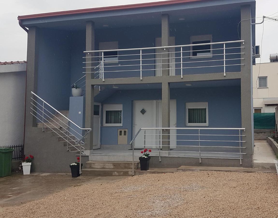 Apartmani Ab Pirovac Exterior foto